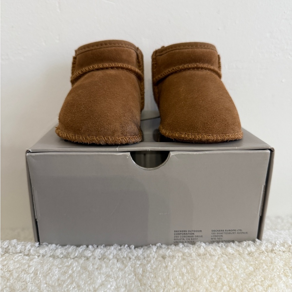 Uggs classic ultra mini